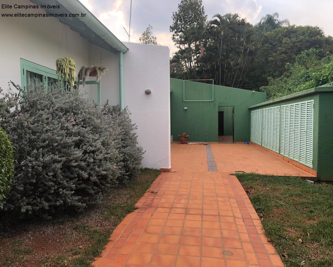 Prédio Inteiro para alugar com 6 quartos, 5480m² - Foto 16