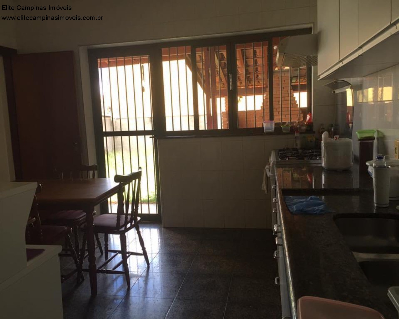 Casa à venda com 5 quartos, 300m² - Foto 19