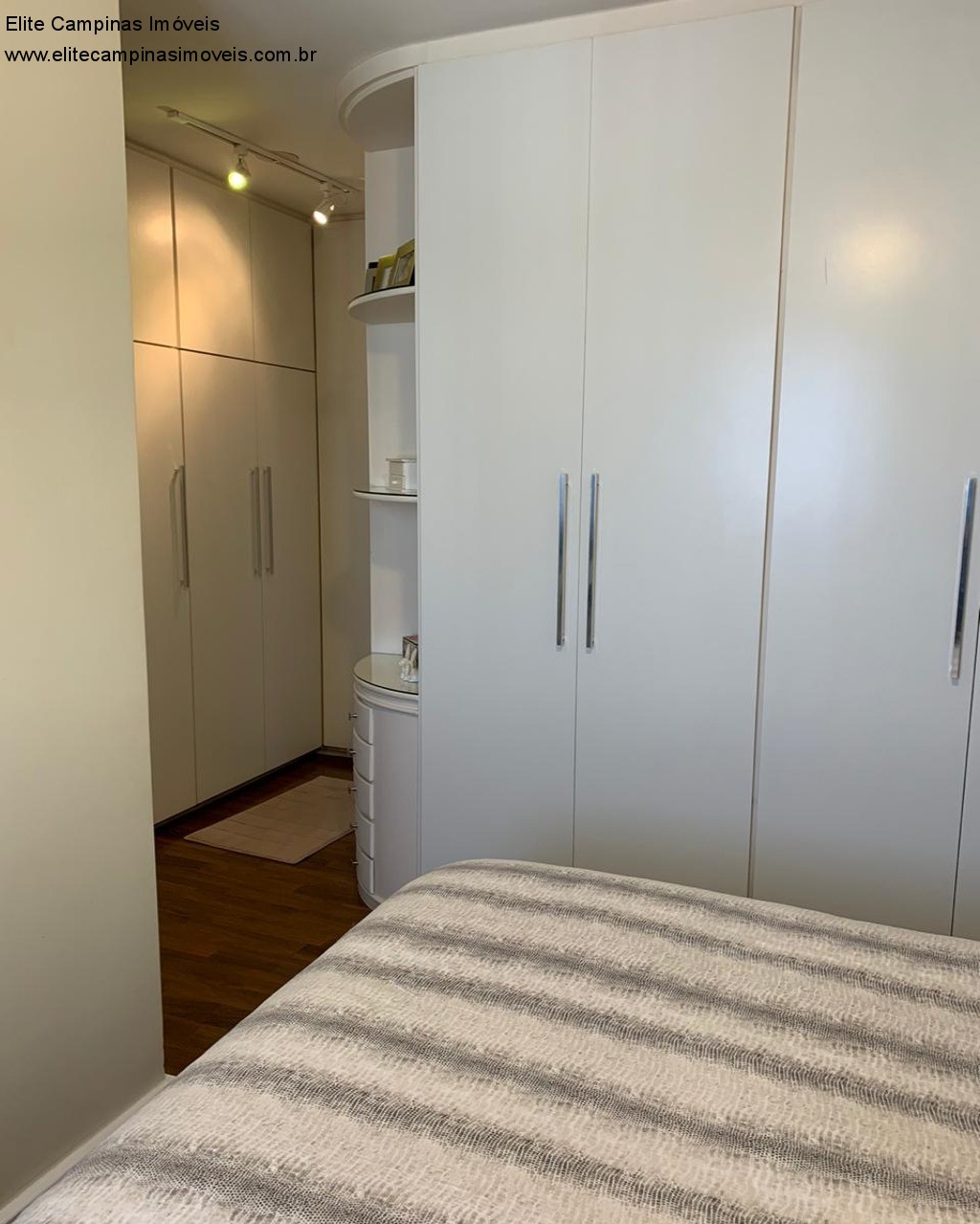 Apartamento à venda com 3 quartos, 120m² - Foto 14