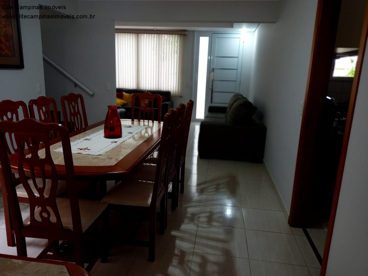 Casa de Condomínio à venda com 4 quartos, 300m² - Foto 8