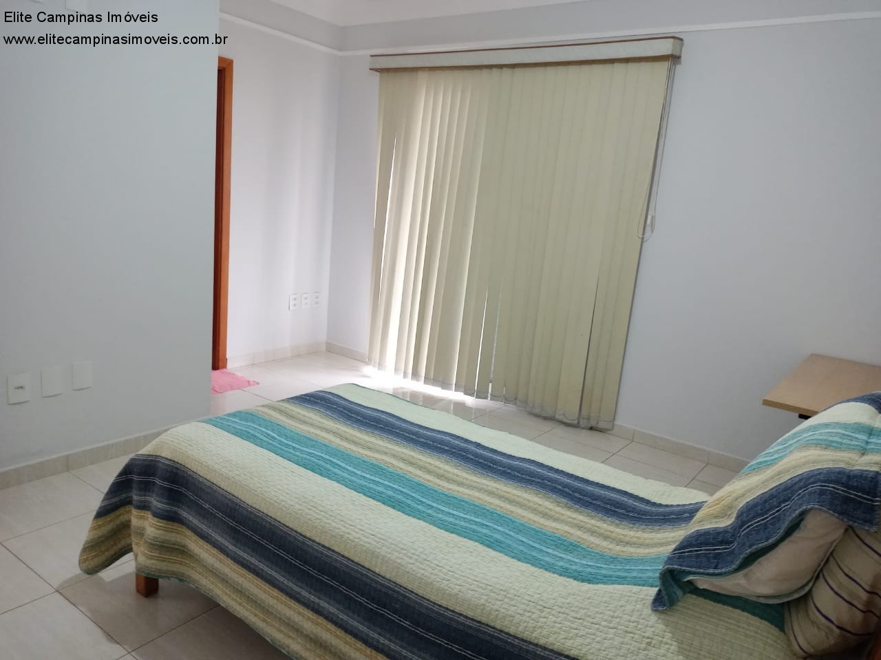 Casa de Condomínio à venda com 4 quartos, 300m² - Foto 15