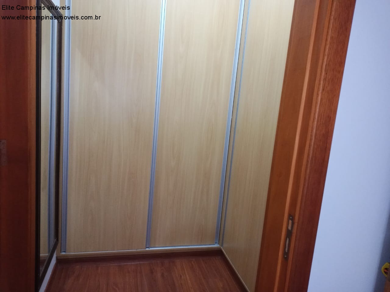 Casa de Condomínio à venda com 4 quartos, 300m² - Foto 17