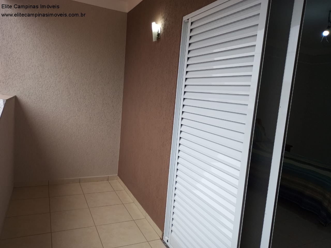 Casa de Condomínio à venda com 4 quartos, 300m² - Foto 35