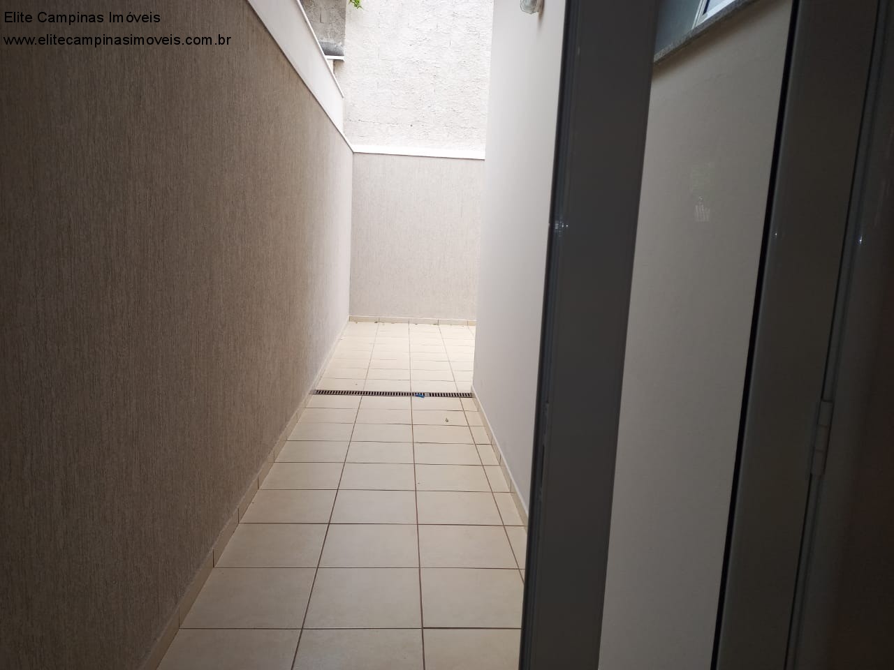 Casa de Condomínio à venda com 4 quartos, 300m² - Foto 37