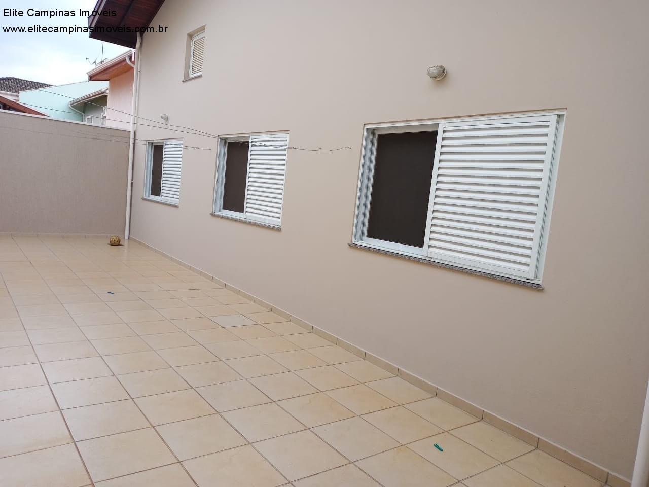 Casa de Condomínio à venda com 4 quartos, 300m² - Foto 40