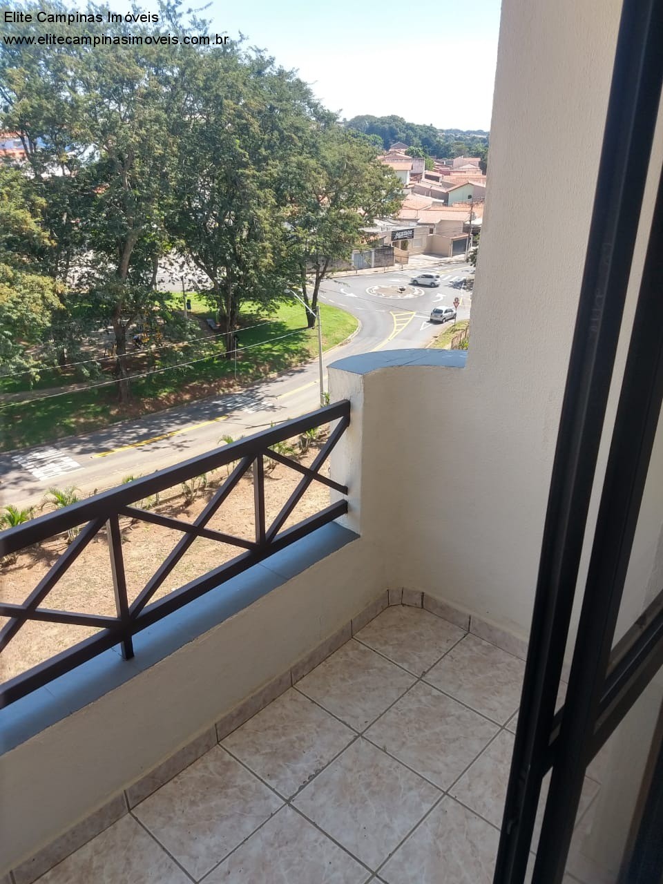 Apartamento à venda com 3 quartos, 78m² - Foto 1