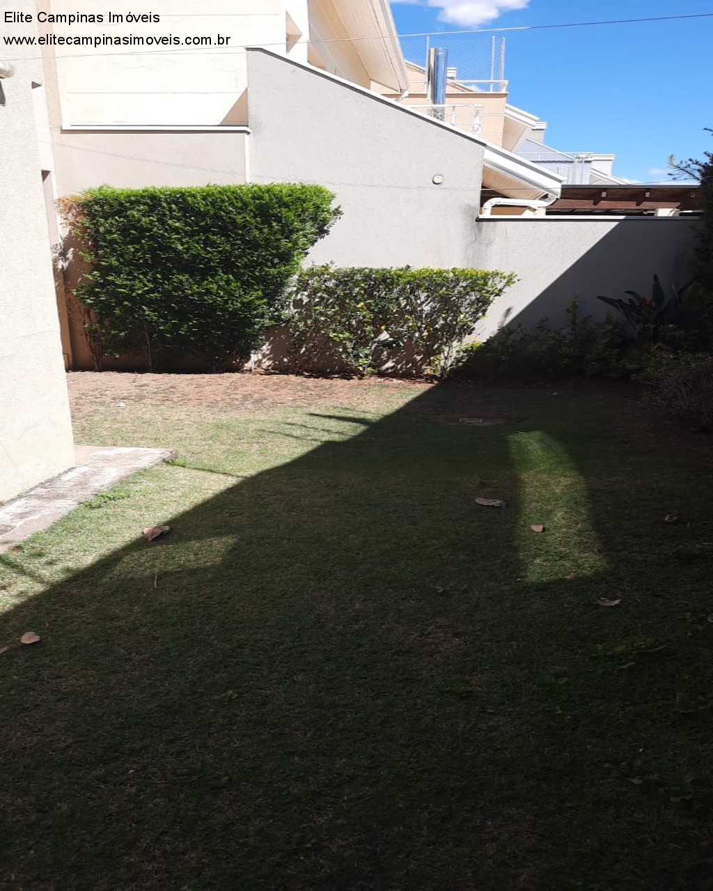 Casa de Condomínio à venda com 4 quartos, 350m² - Foto 28