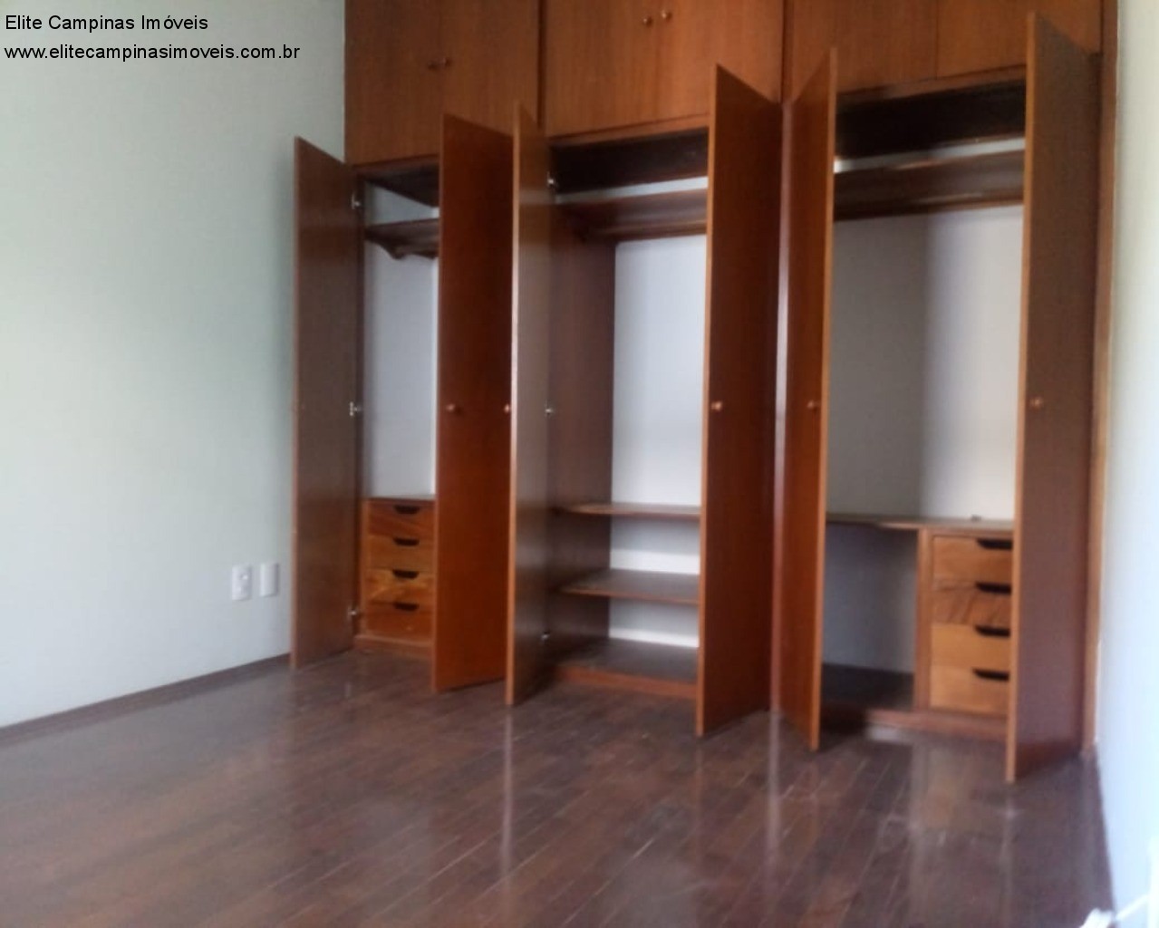 Sobrado à venda com 3 quartos, 300m² - Foto 18