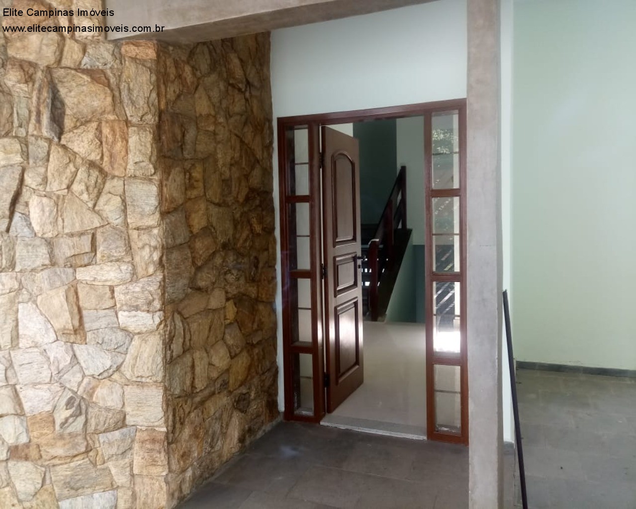 Sobrado à venda com 3 quartos, 300m² - Foto 3