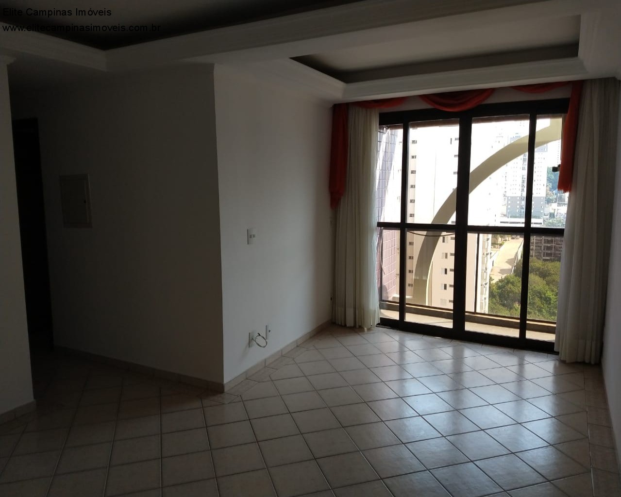 Apartamento à venda com 2 quartos, 70m² - Foto 6