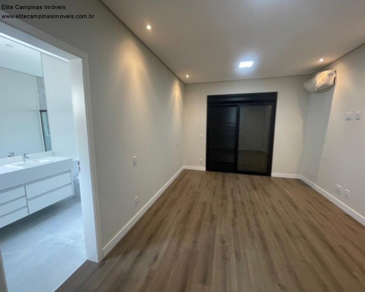 Casa de Condomínio à venda com 5 quartos, 360m² - Foto 11