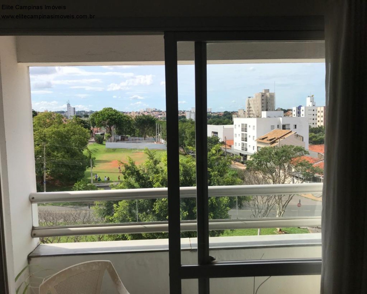 Apartamento à venda com 3 quartos, 103m² - Foto 2