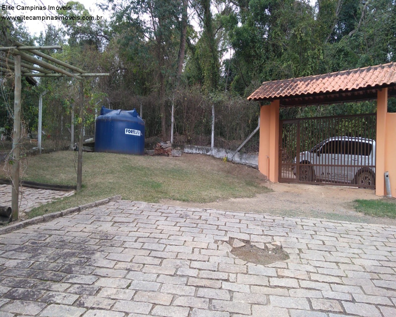 Fazenda à venda com 3 quartos, 2200m² - Foto 11