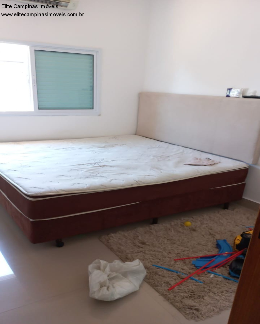 Casa de Condomínio à venda com 3 quartos, 250m² - Foto 8