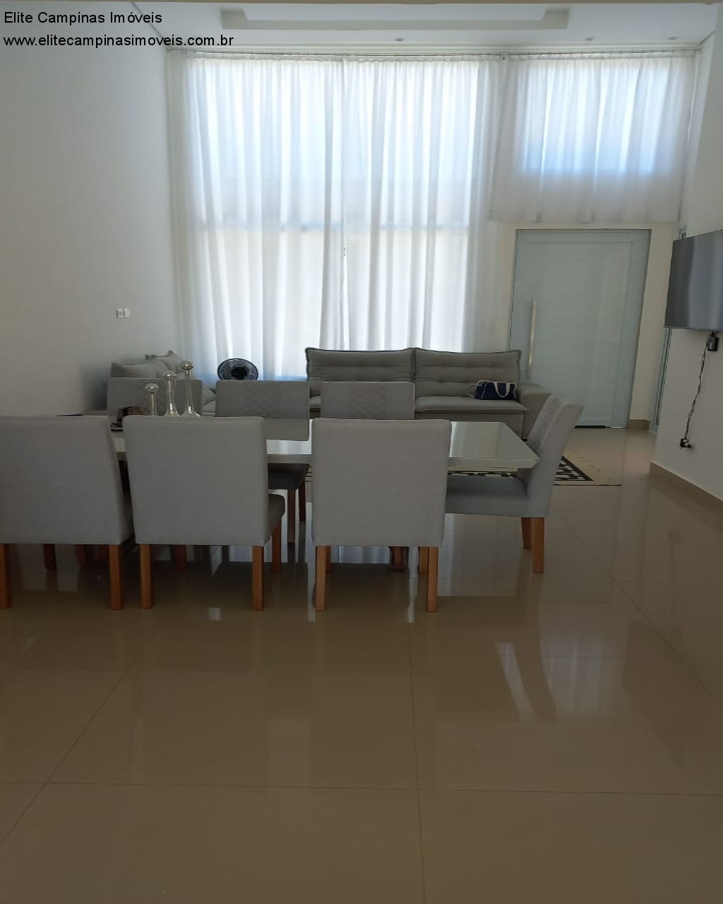 Casa de Condomínio à venda com 3 quartos, 250m² - Foto 4