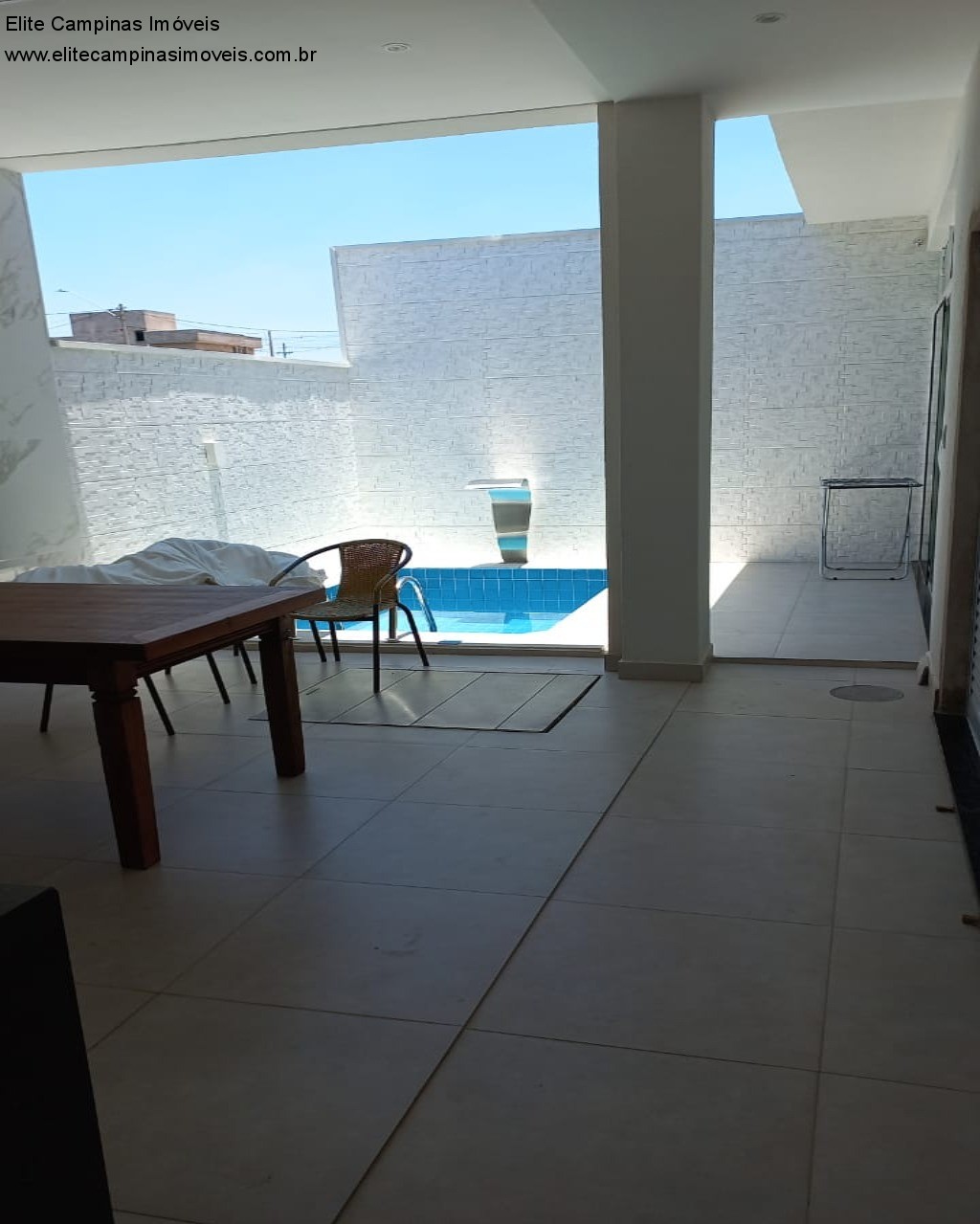 Casa de Condomínio à venda com 3 quartos, 250m² - Foto 18