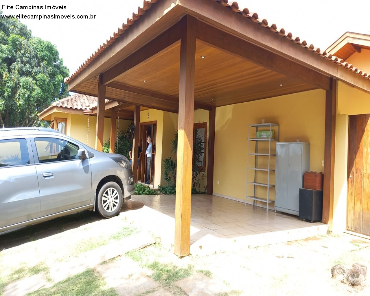 Casa de Condomínio à venda com 3 quartos, 1024m² - Foto 3