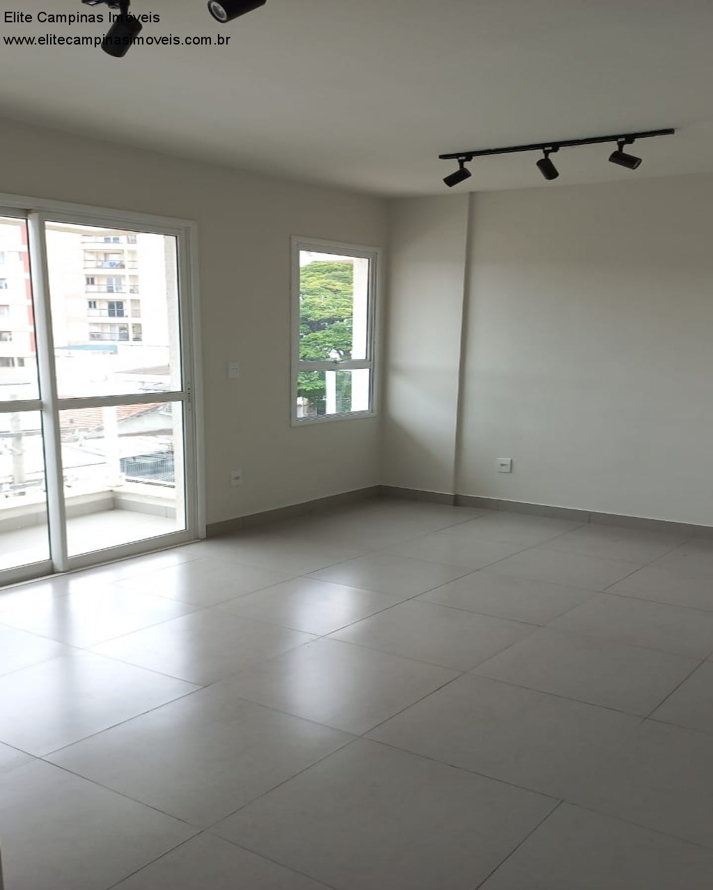 Apartamento à venda com 2 quartos, 60m² - Foto 5