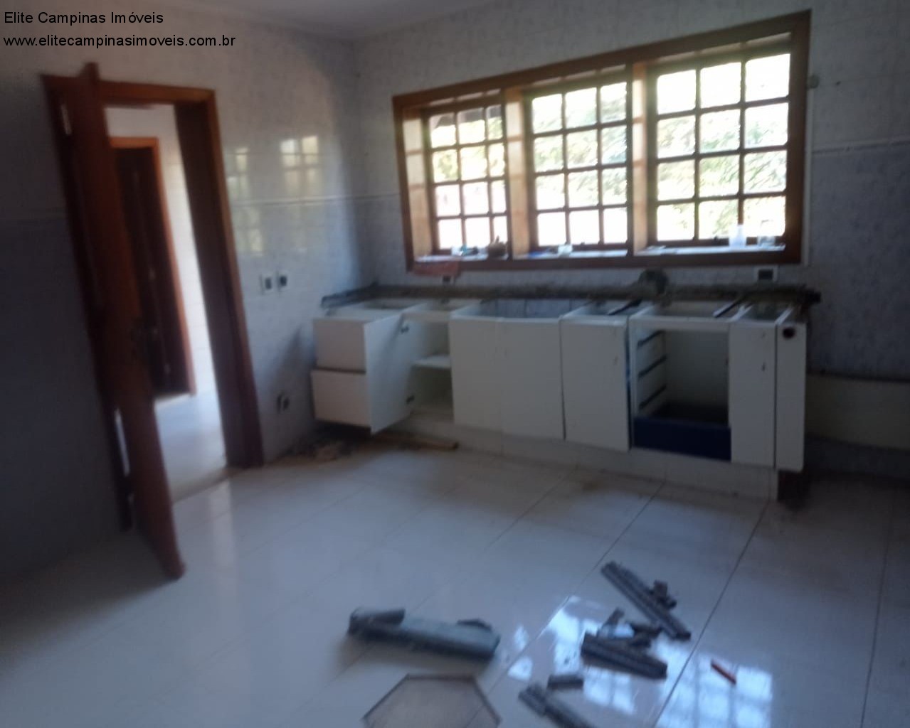 Casa de Condomínio à venda com 4 quartos, 1048m² - Foto 15