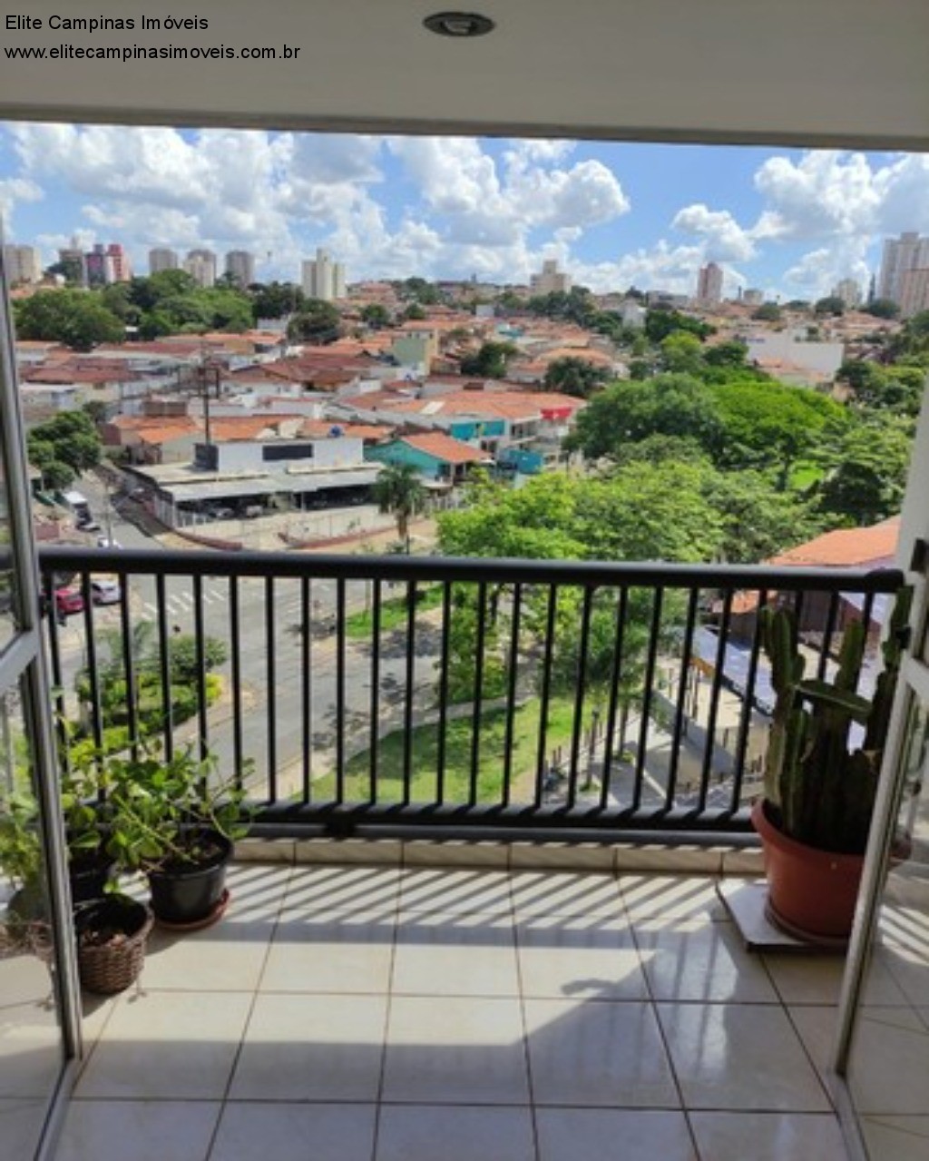 Apartamento à venda com 1 quarto, 55m² - Foto 1