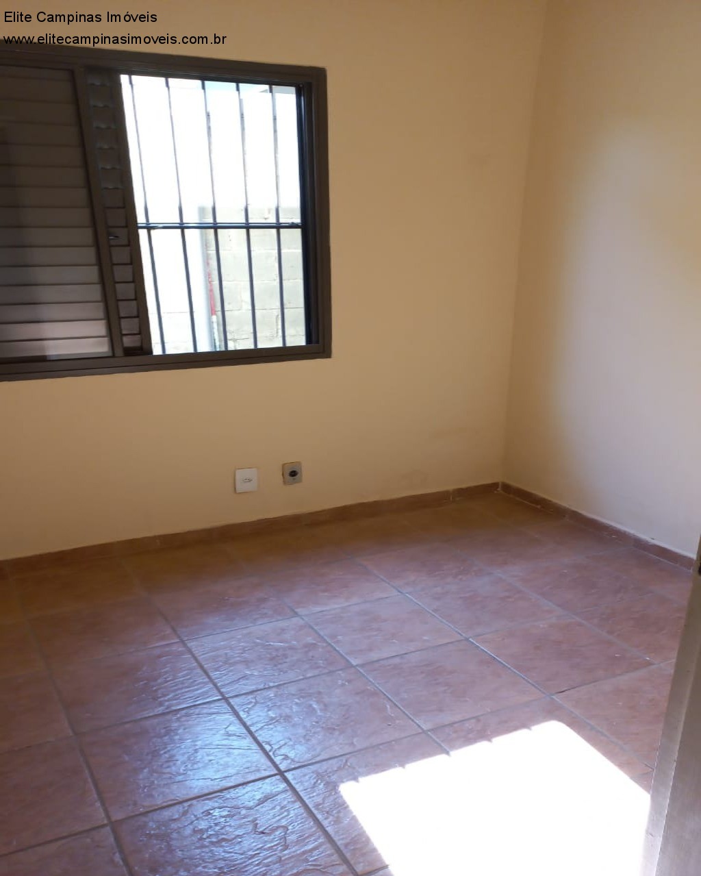 Casa de Condomínio à venda com 3 quartos, 269m² - Foto 4