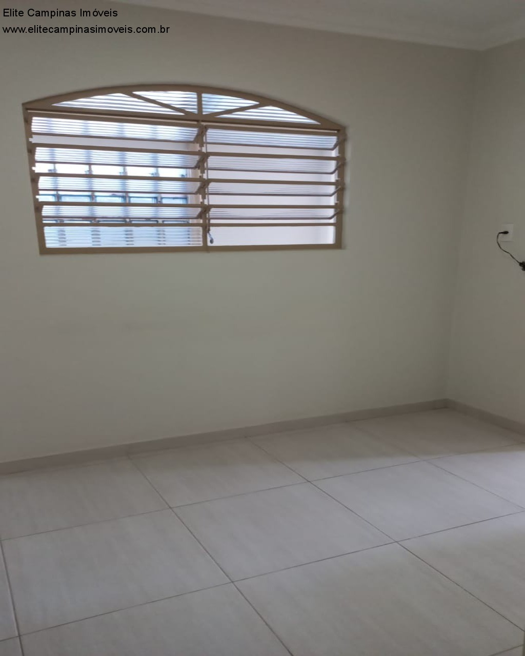 Casa à venda com 3 quartos, 380m² - Foto 5