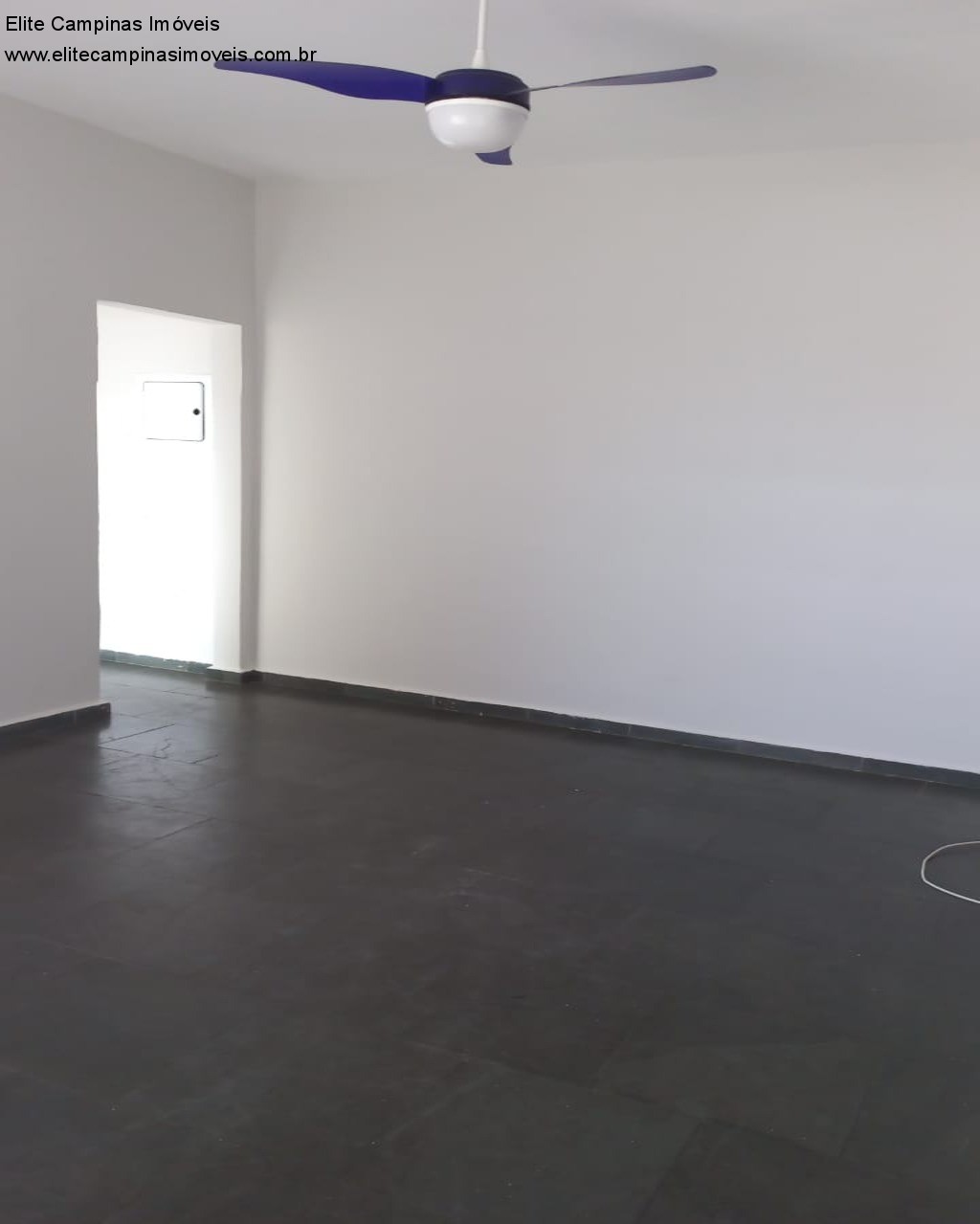 Casa à venda com 3 quartos, 380m² - Foto 24