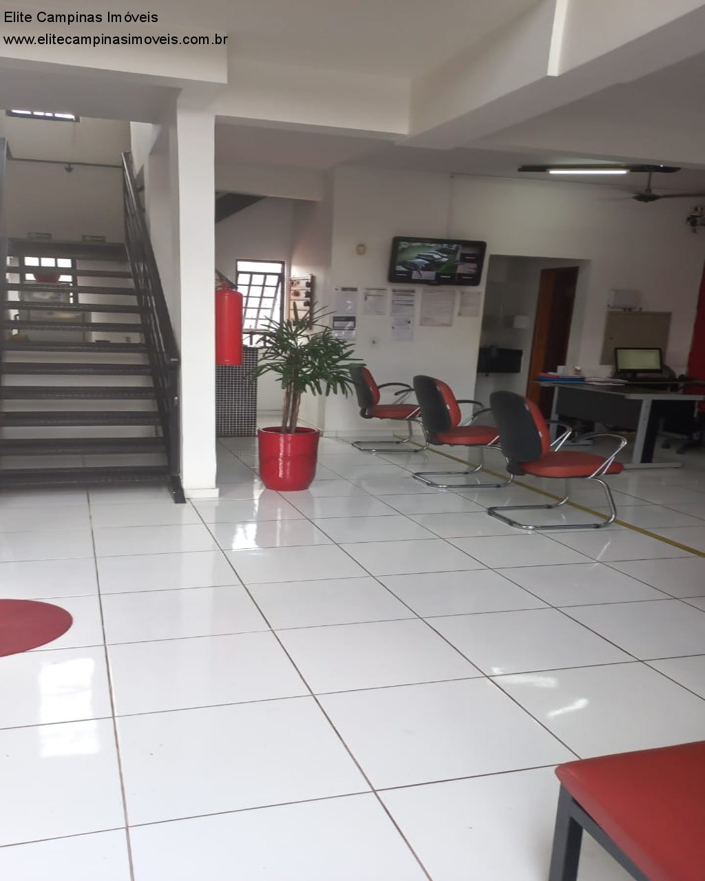 Prédio Inteiro para alugar, 900m² - Foto 12