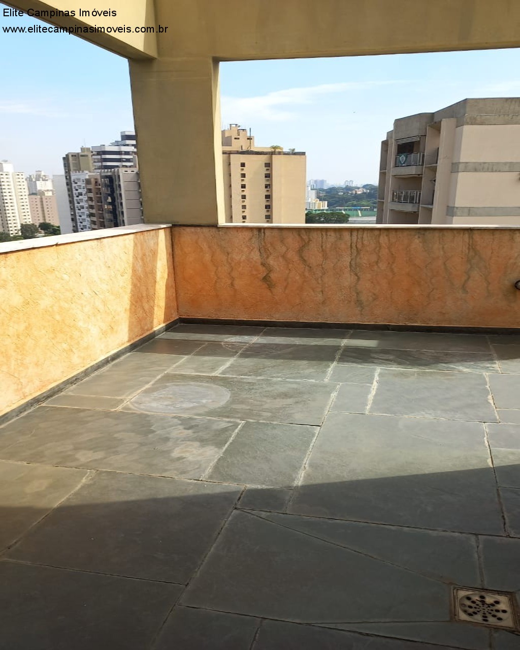 Apartamento à venda com 3 quartos, 226m² - Foto 19