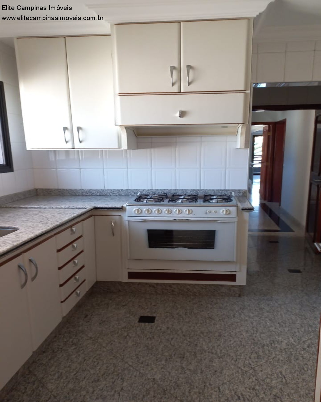 Apartamento à venda com 4 quartos, 200m² - Foto 26