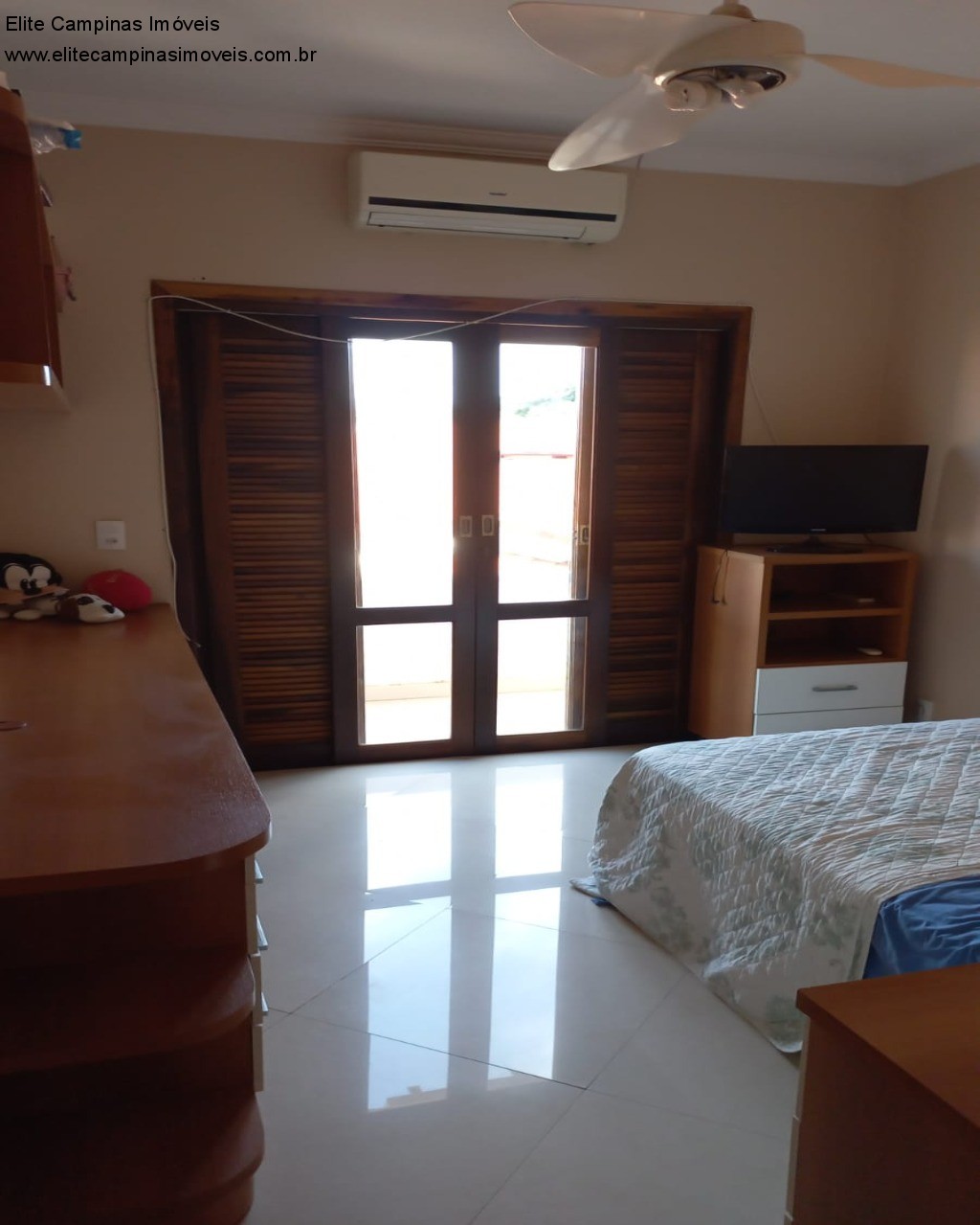 Casa à venda com 3 quartos, 350m² - Foto 18