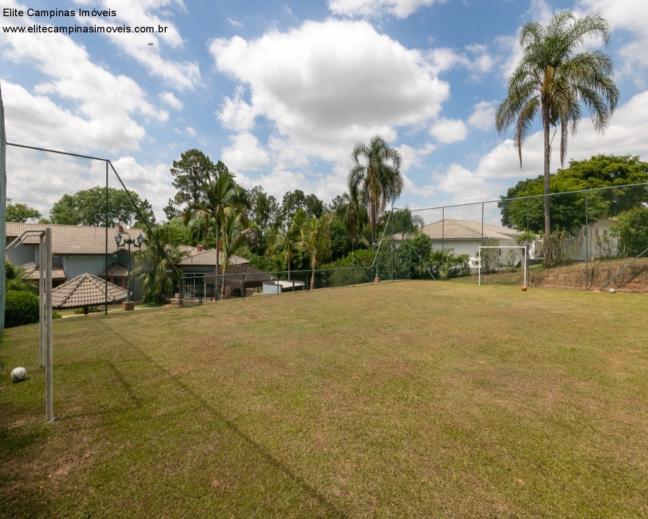 Fazenda à venda com 4 quartos, 2200m² - Foto 11