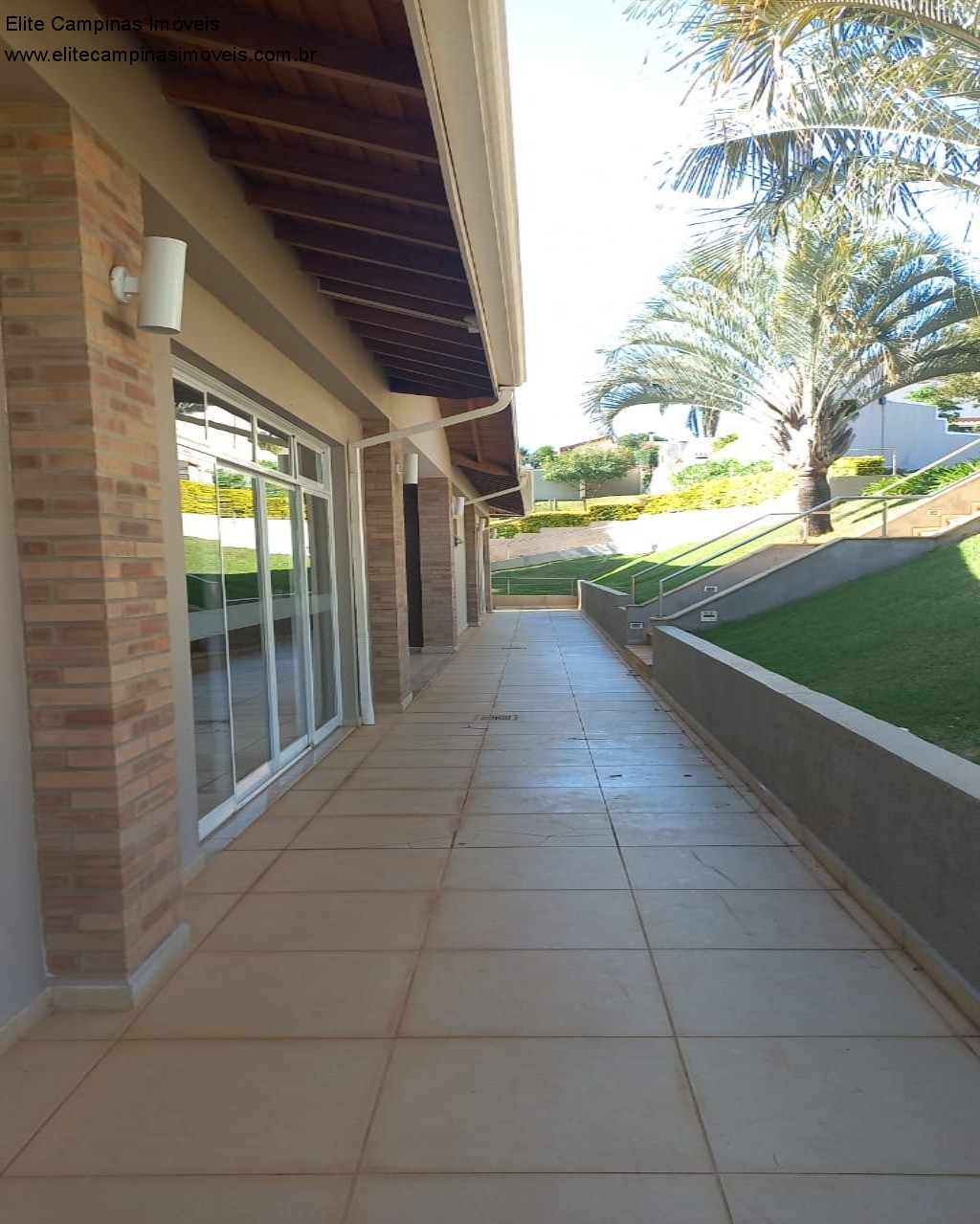 Casa de Condomínio à venda com 4 quartos, 600m² - Foto 47