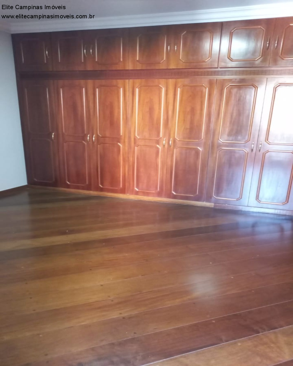 Apartamento à venda com 4 quartos, 200m² - Foto 17