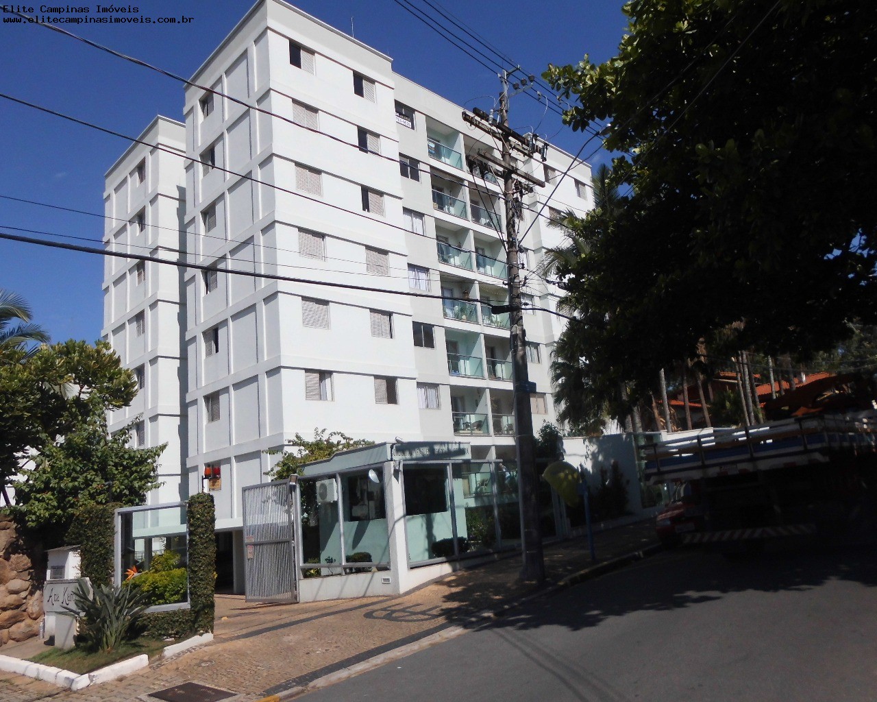 Apartamento à venda com 3 quartos, 97m² - Foto 1