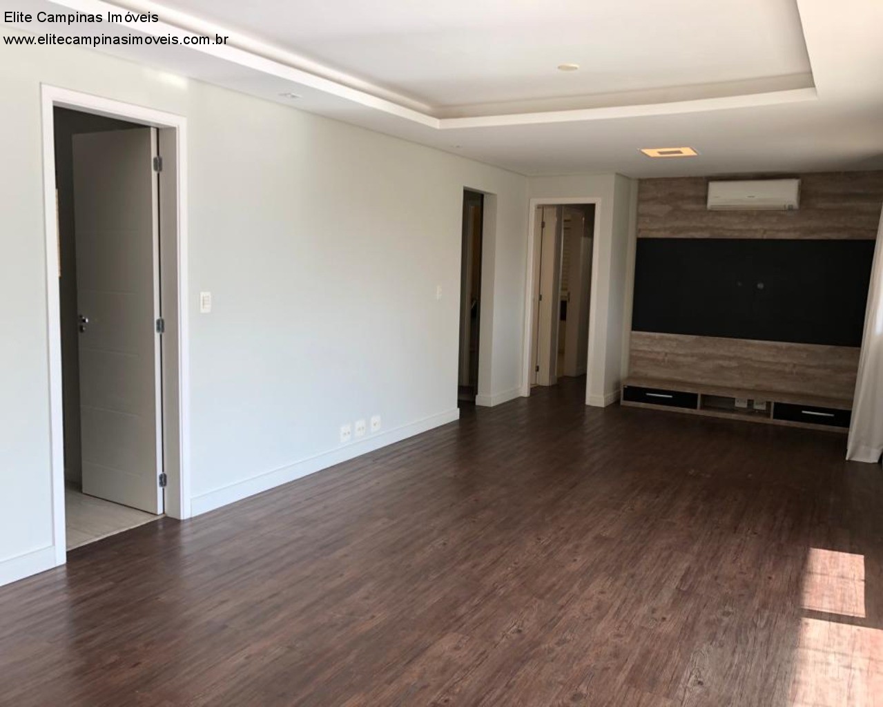 Apartamento à venda com 3 quartos, 132m² - Foto 2