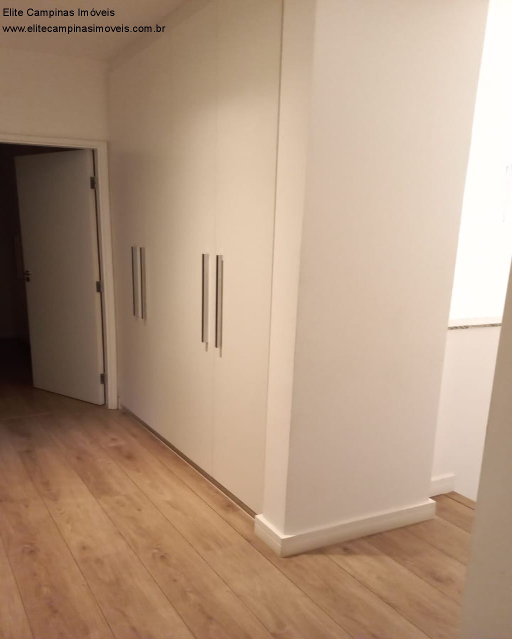 Casa de Condomínio à venda com 3 quartos, 250m² - Foto 13