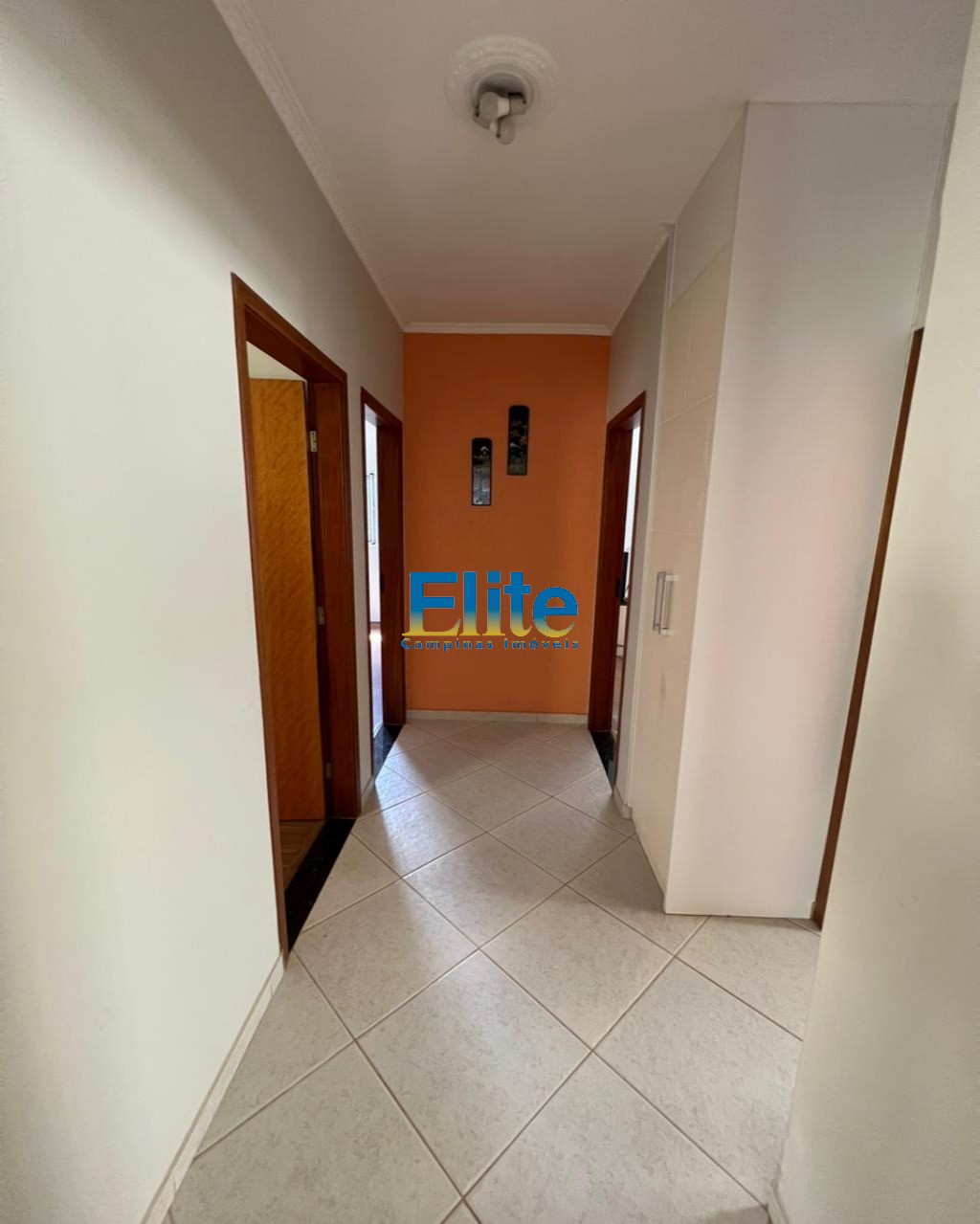 Casa à venda com 3 quartos, 280m² - Foto 10