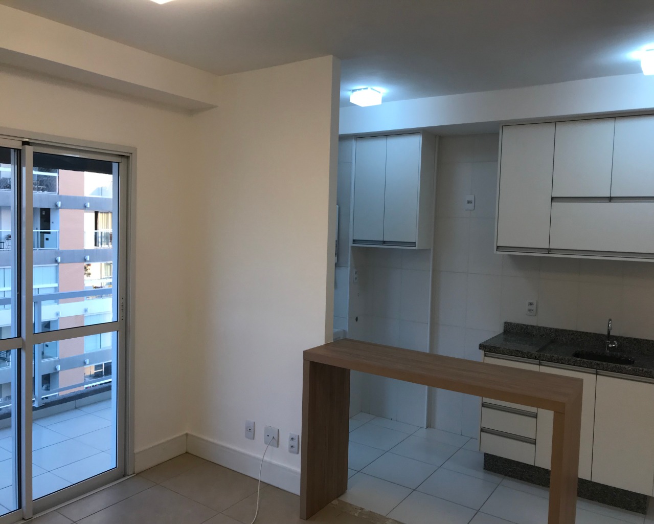 Apartamento à venda com 2 quartos, 69m² - Foto 5