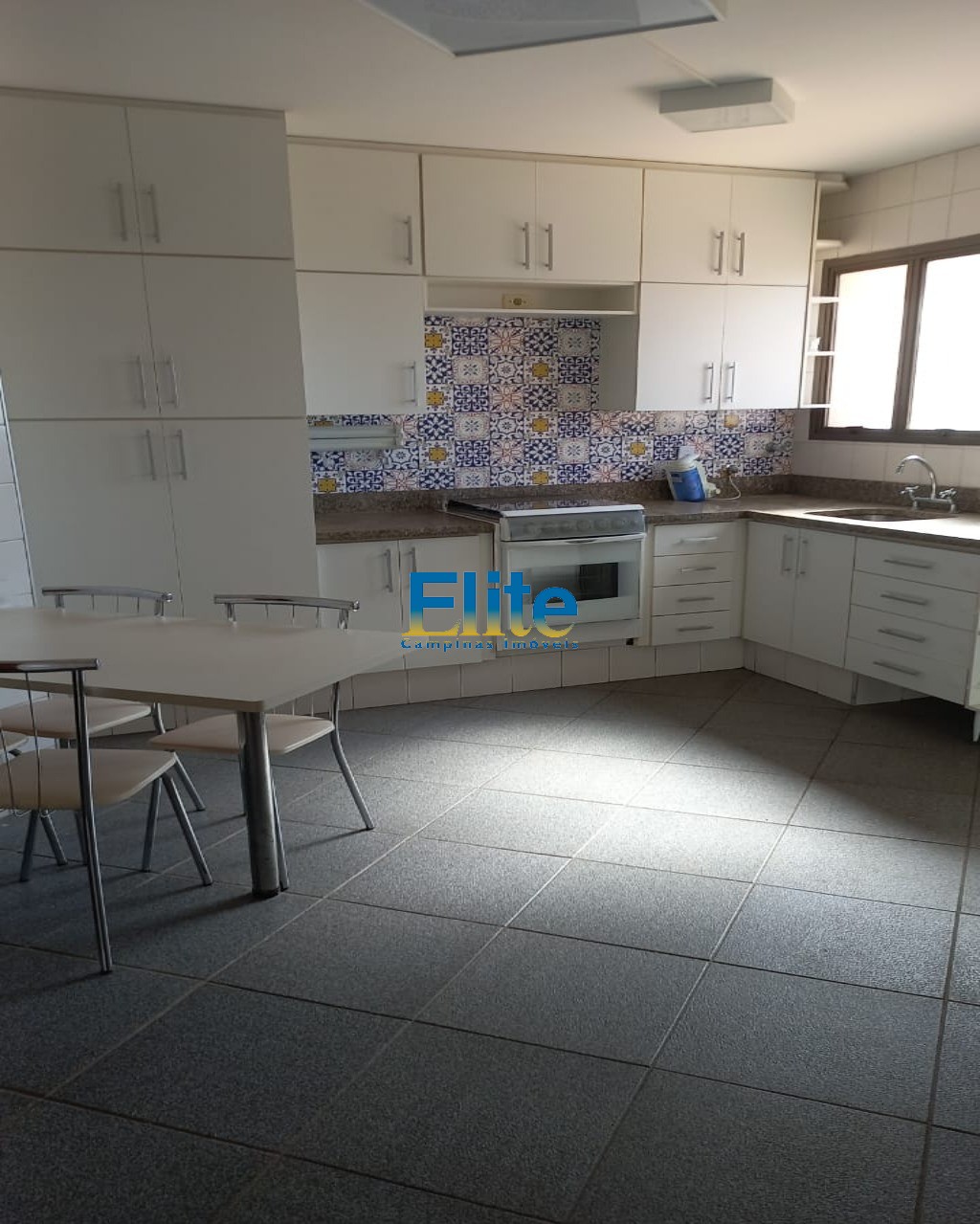 Apartamento à venda com 3 quartos, 117m² - Foto 19