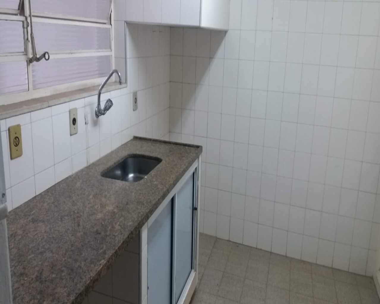 Prédio Inteiro para alugar com 5 quartos, 255m² - Foto 8