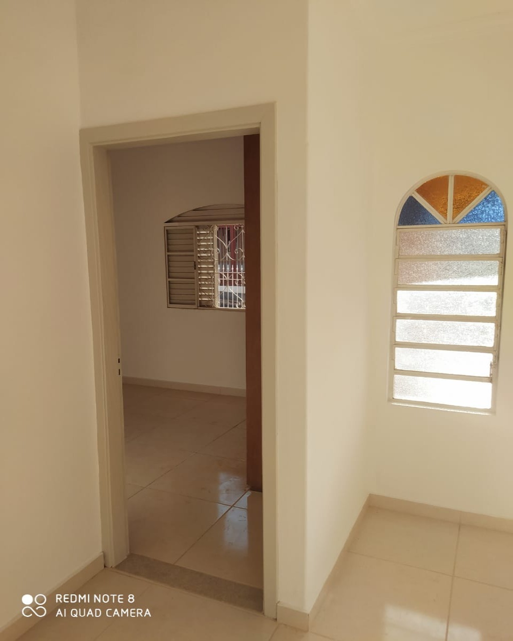 Casa à venda com 2 quartos, 250m² - Foto 6