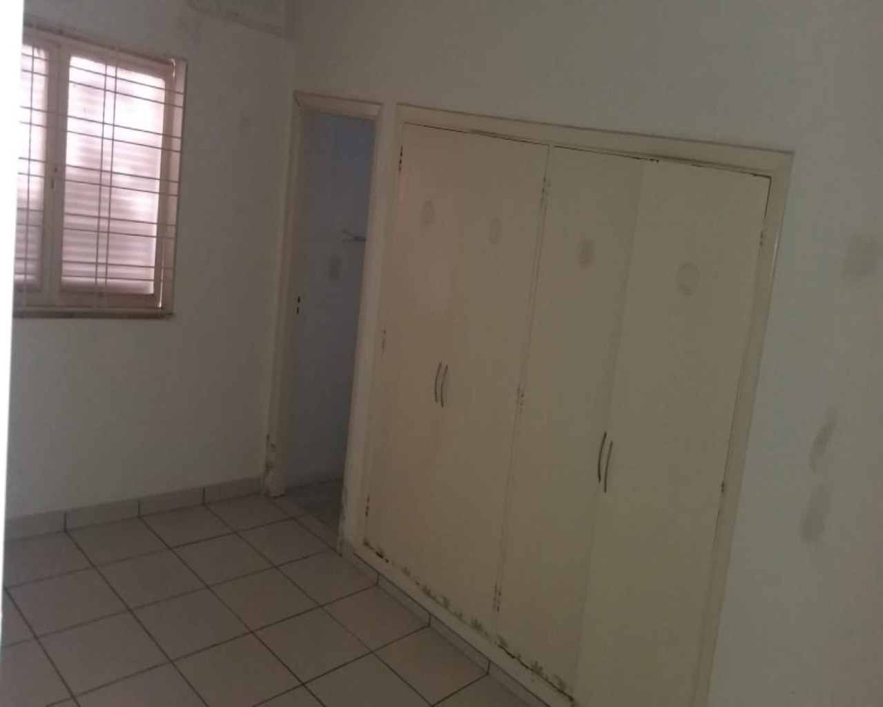 Prédio Inteiro para alugar com 5 quartos, 255m² - Foto 10