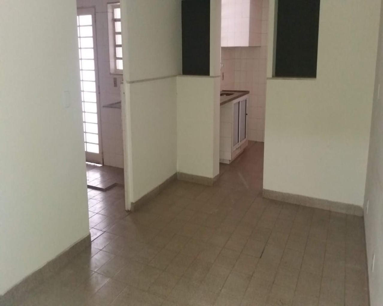 Prédio Inteiro para alugar com 5 quartos, 255m² - Foto 5