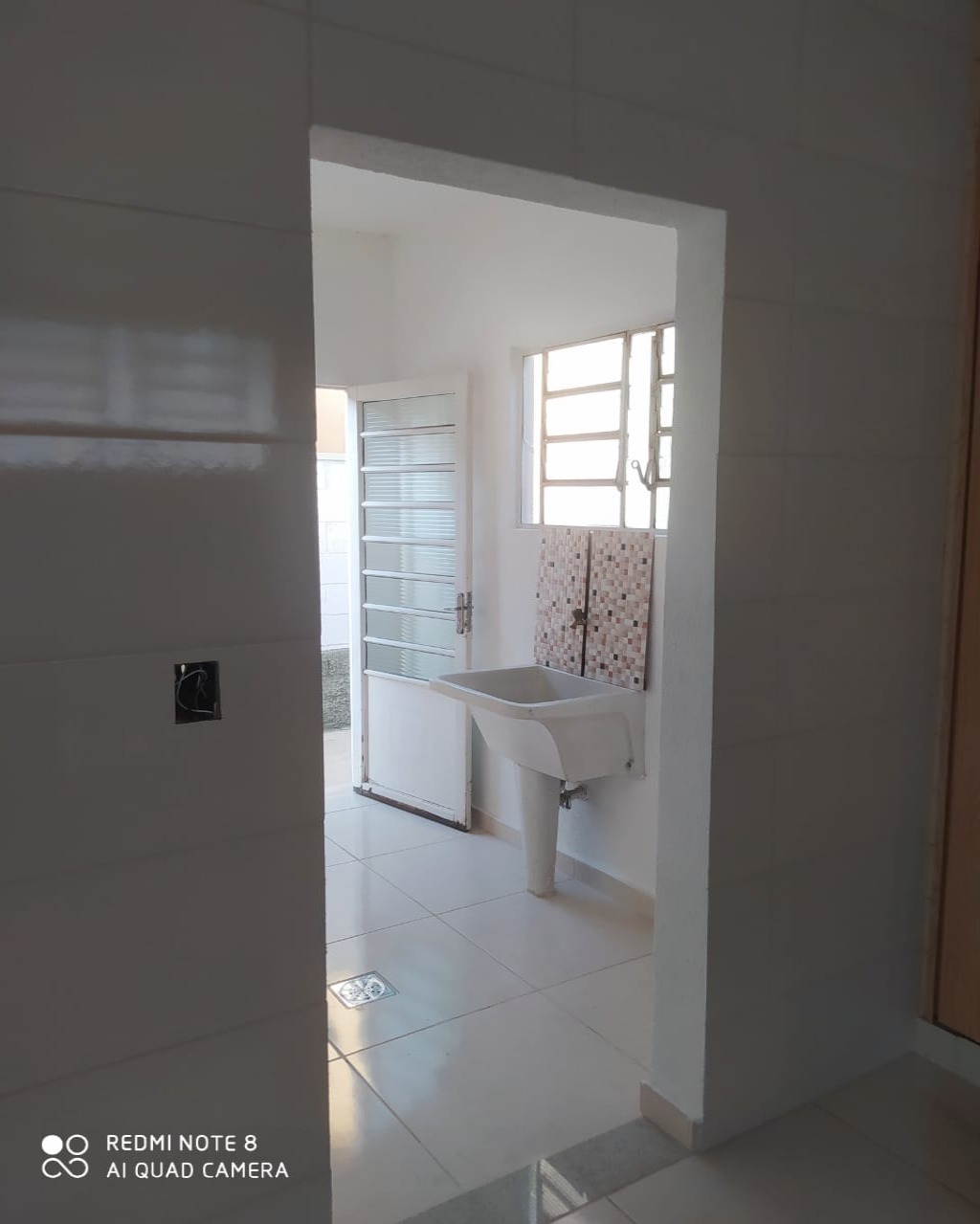 Casa à venda com 2 quartos, 250m² - Foto 13