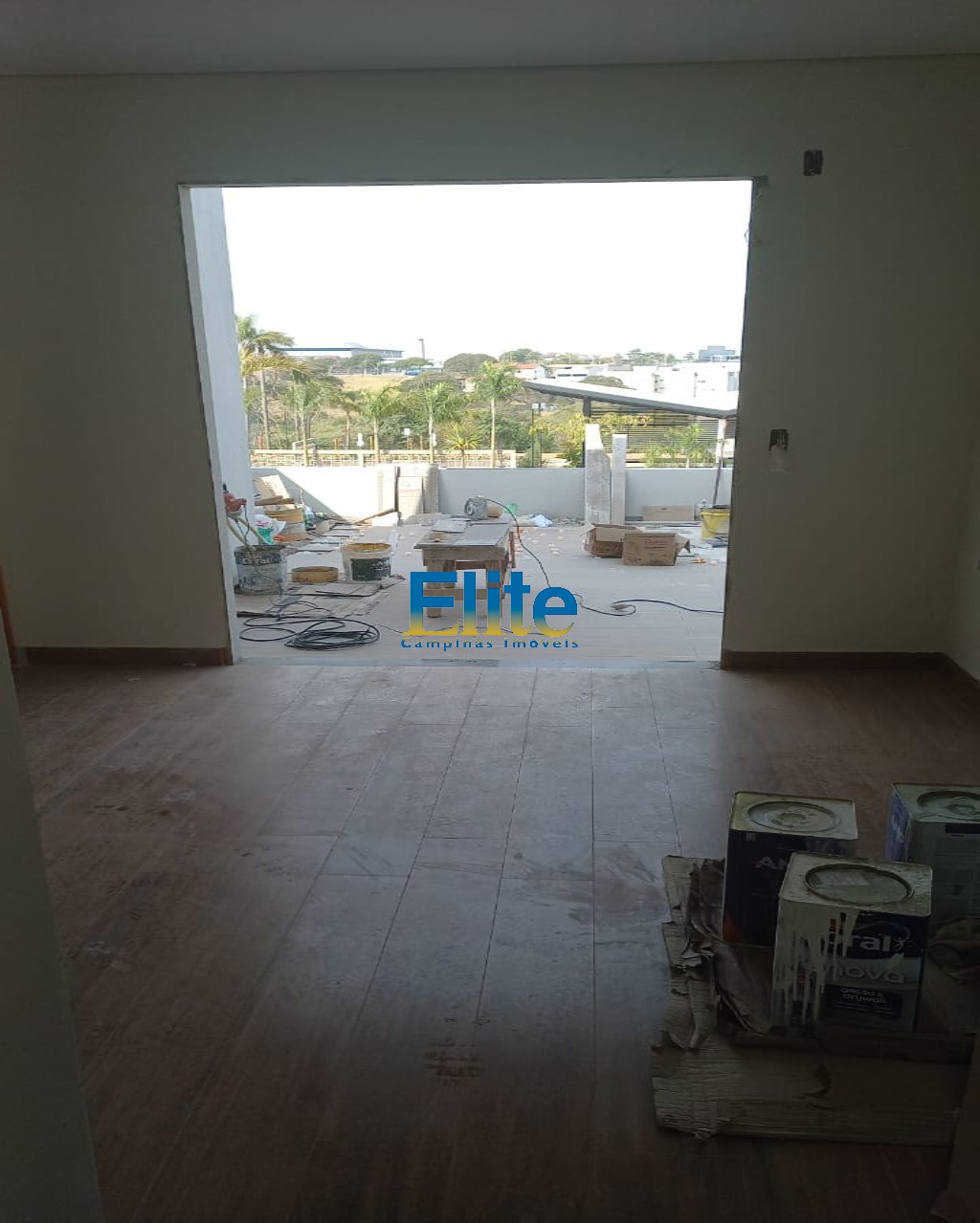 Casa de Condomínio à venda com 3 quartos, 300m² - Foto 4