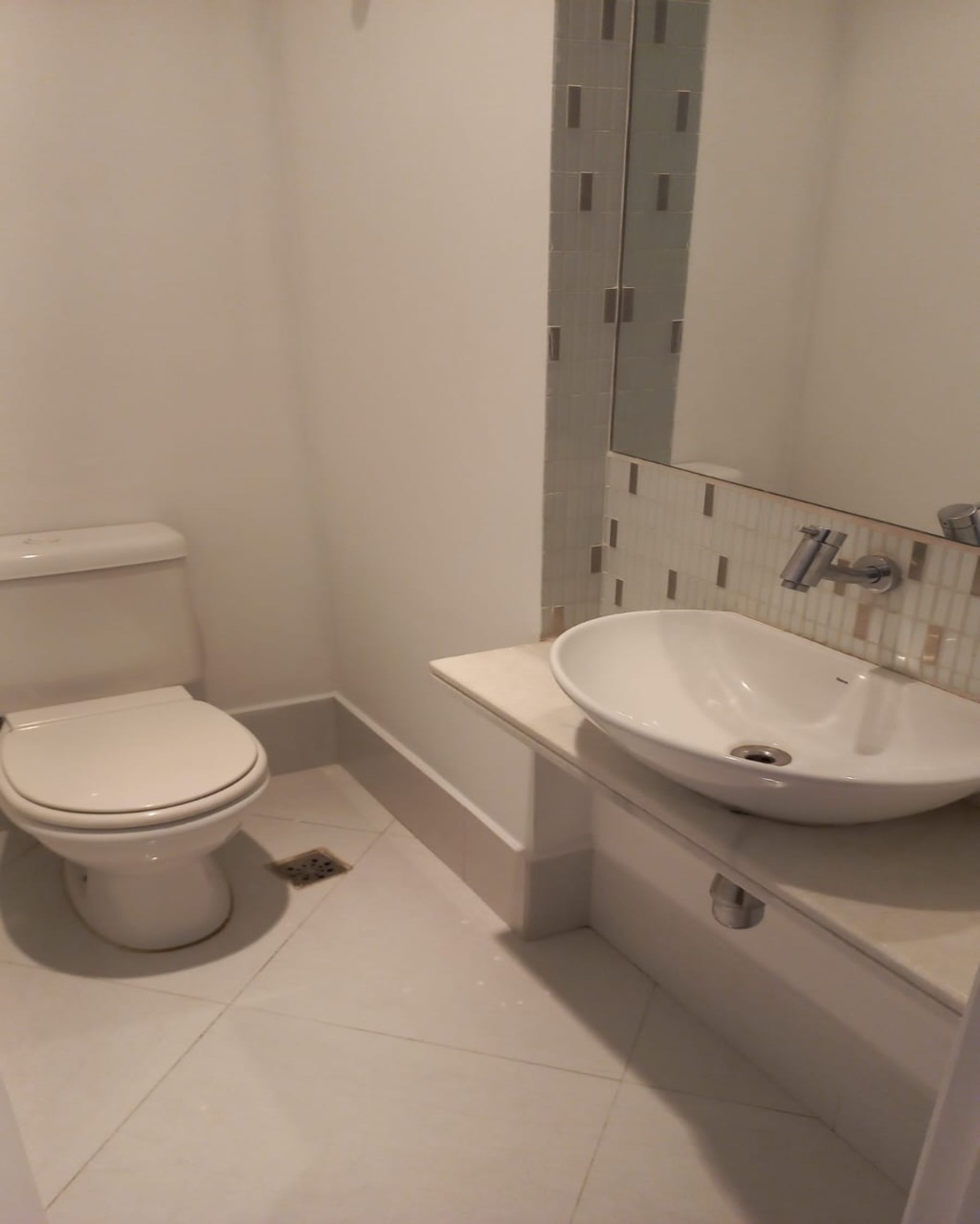 Apartamento à venda com 3 quartos, 138m² - Foto 9