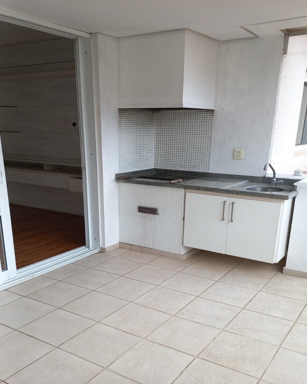 Apartamento à venda com 3 quartos, 138m² - Foto 10