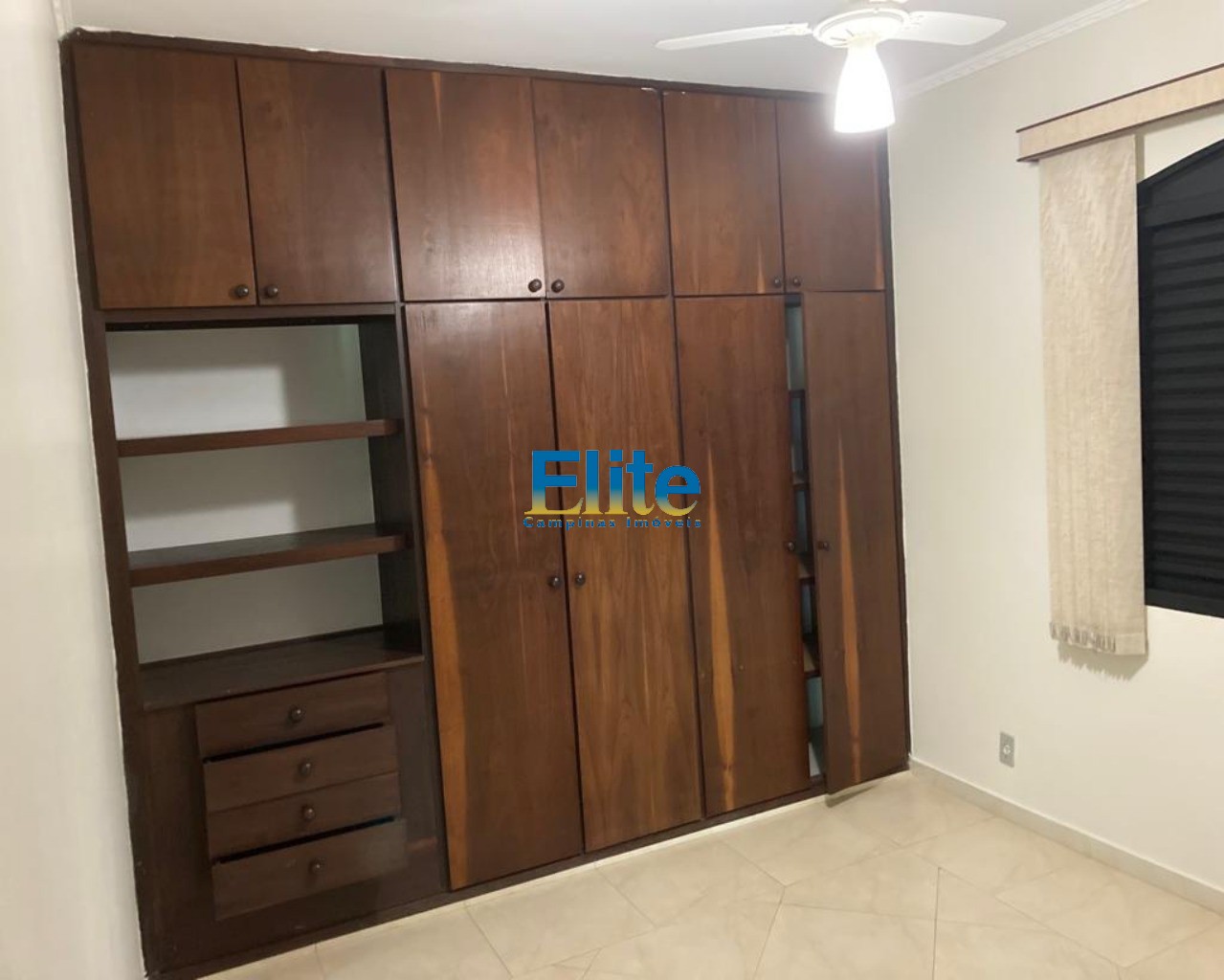 Casa de Condomínio à venda com 4 quartos, 1600m² - Foto 28