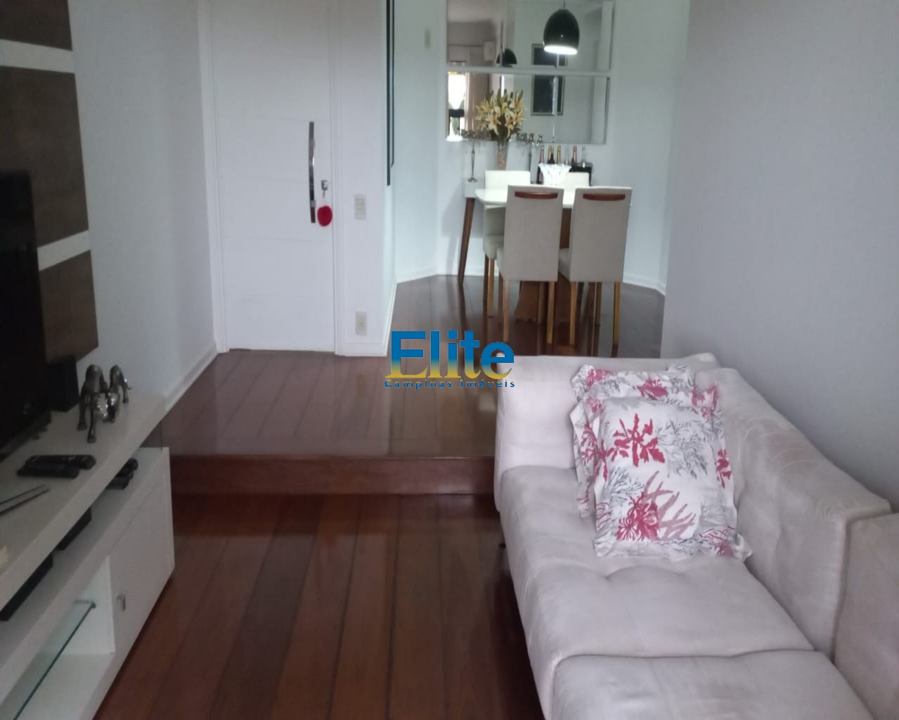 Apartamento à venda com 2 quartos, 90m² - Foto 4